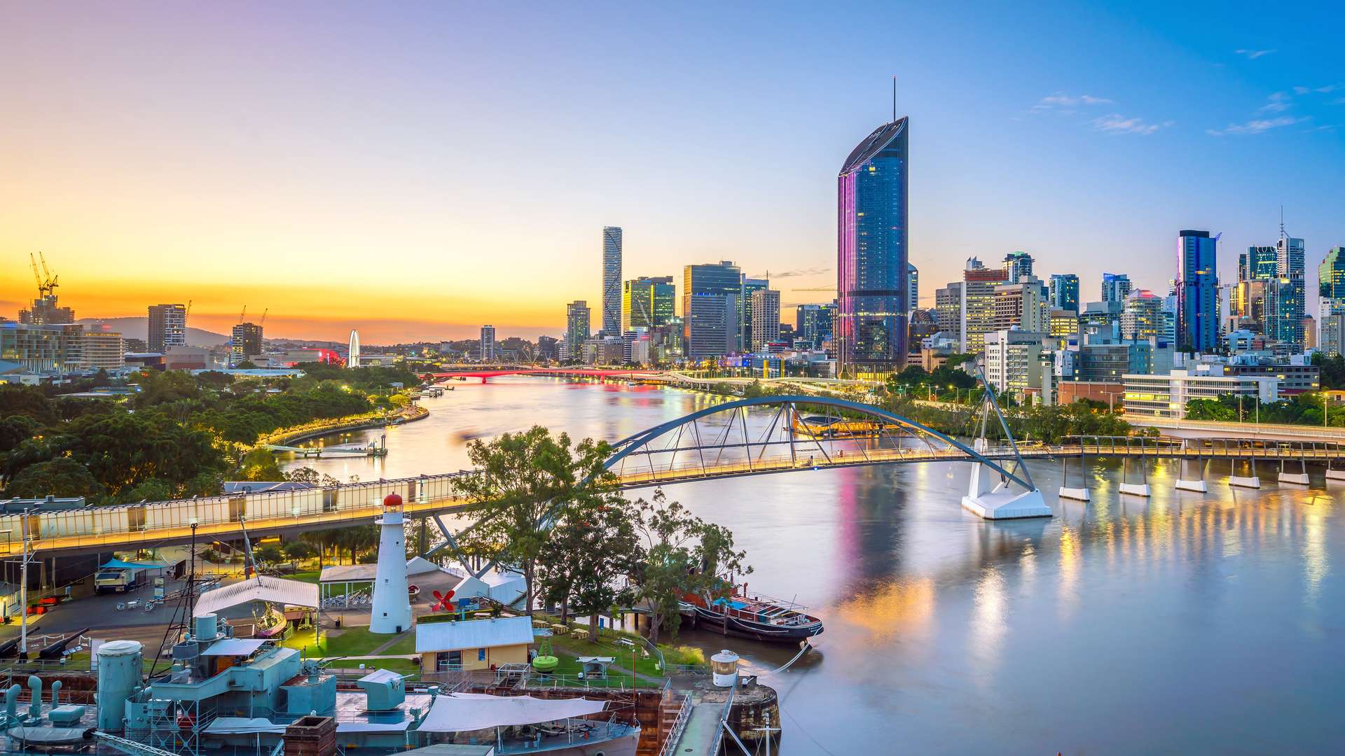 Brisbane city skyline and Brisbane River at twilight in Australia