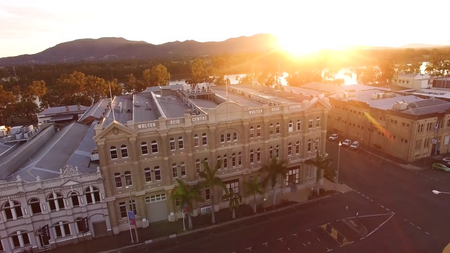 Video thumbnail image